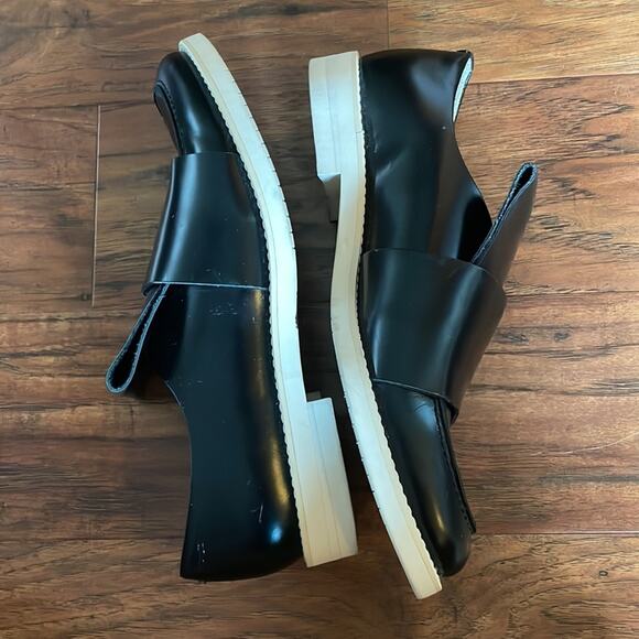 Enföld $350 Black and White Sneaker/ Loafer 37 7 JAPAN Limited - Picture 8 of 9